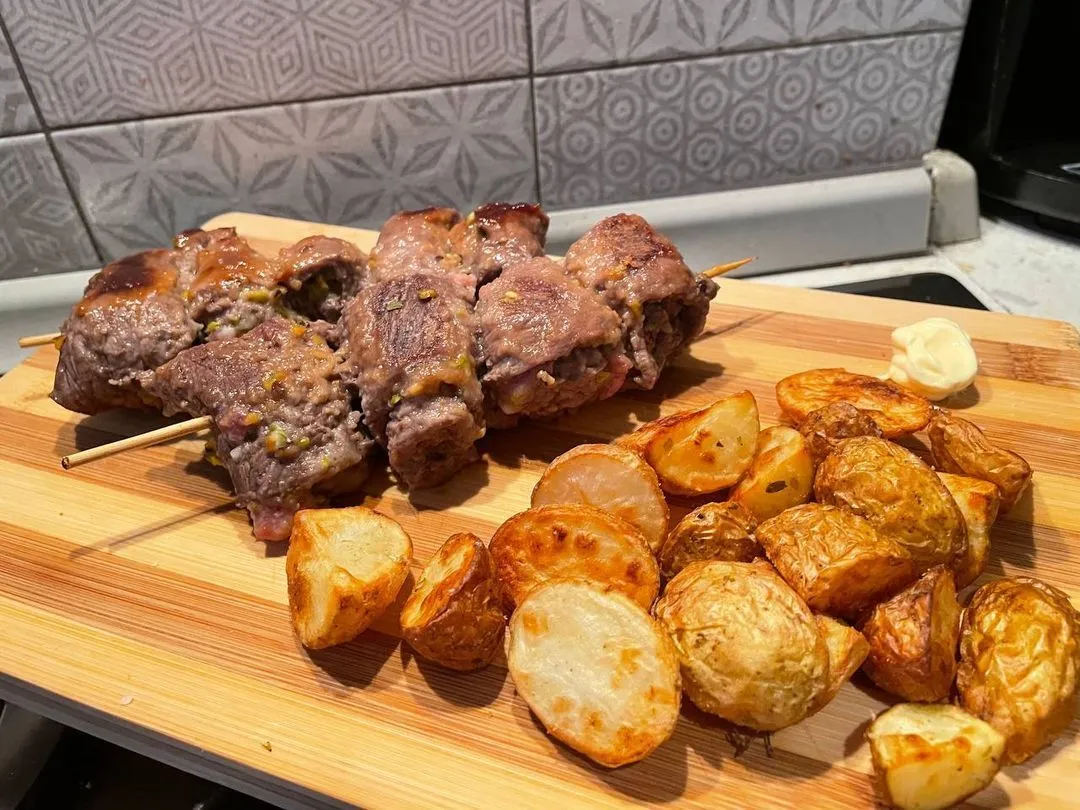Spiedini di involtini alla siciliana in padella