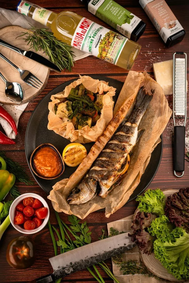 Branzino al Cartoccio con Verdure